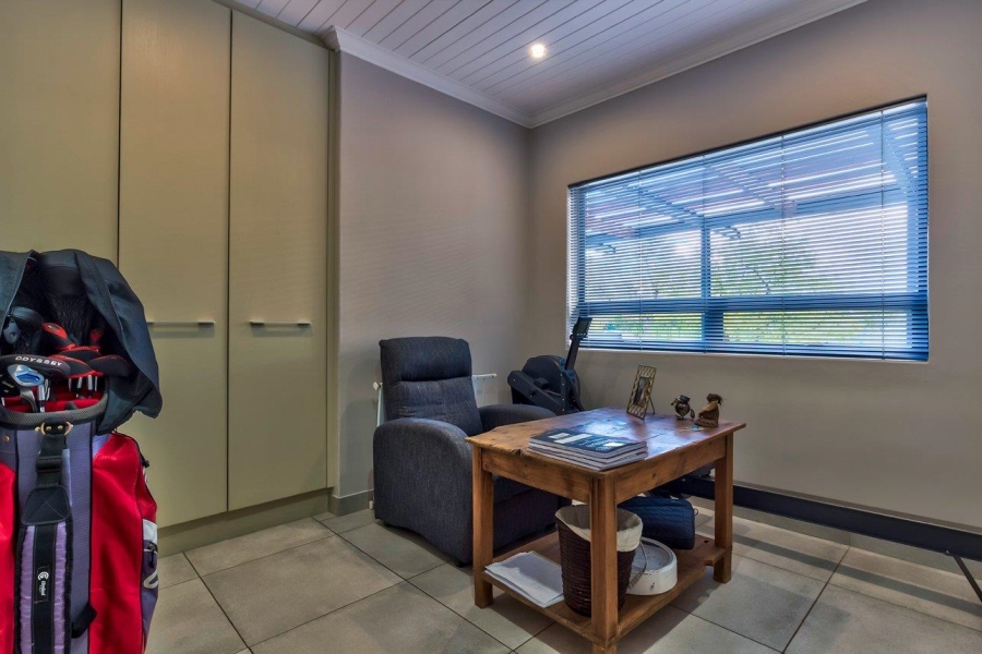 To Let 3 Bedroom Property for Rent in Kenridge Western Cape
